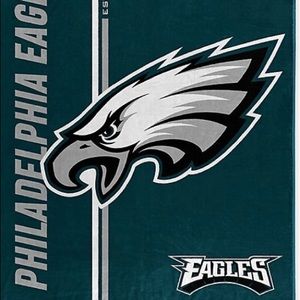“Brand New”NFL Philadelphia Eagles Plush Throw